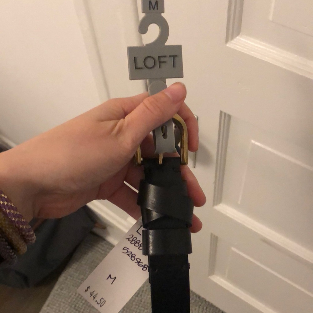NWT! Ann Taylor Black Belt (M)